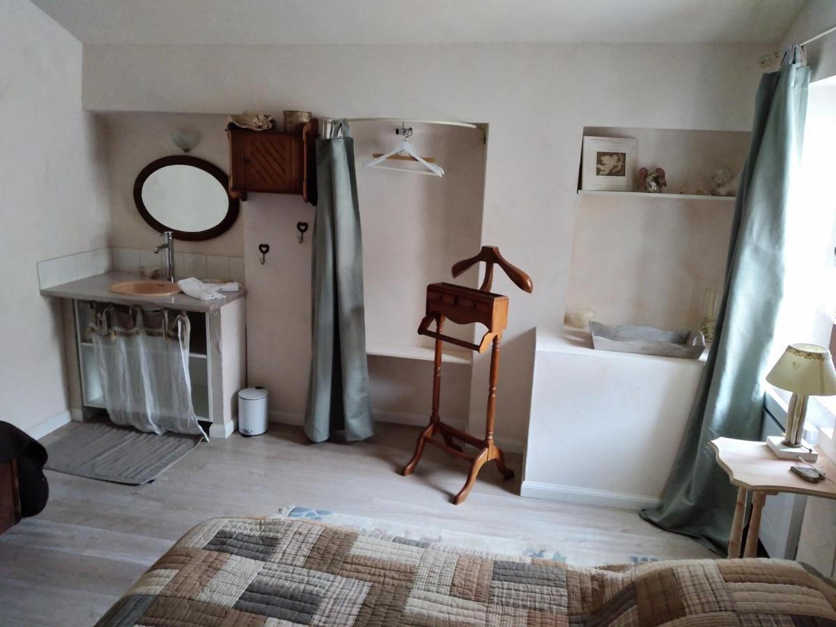 Bed and Breakfast Cote Chapelle Coursegoules Exterior foto