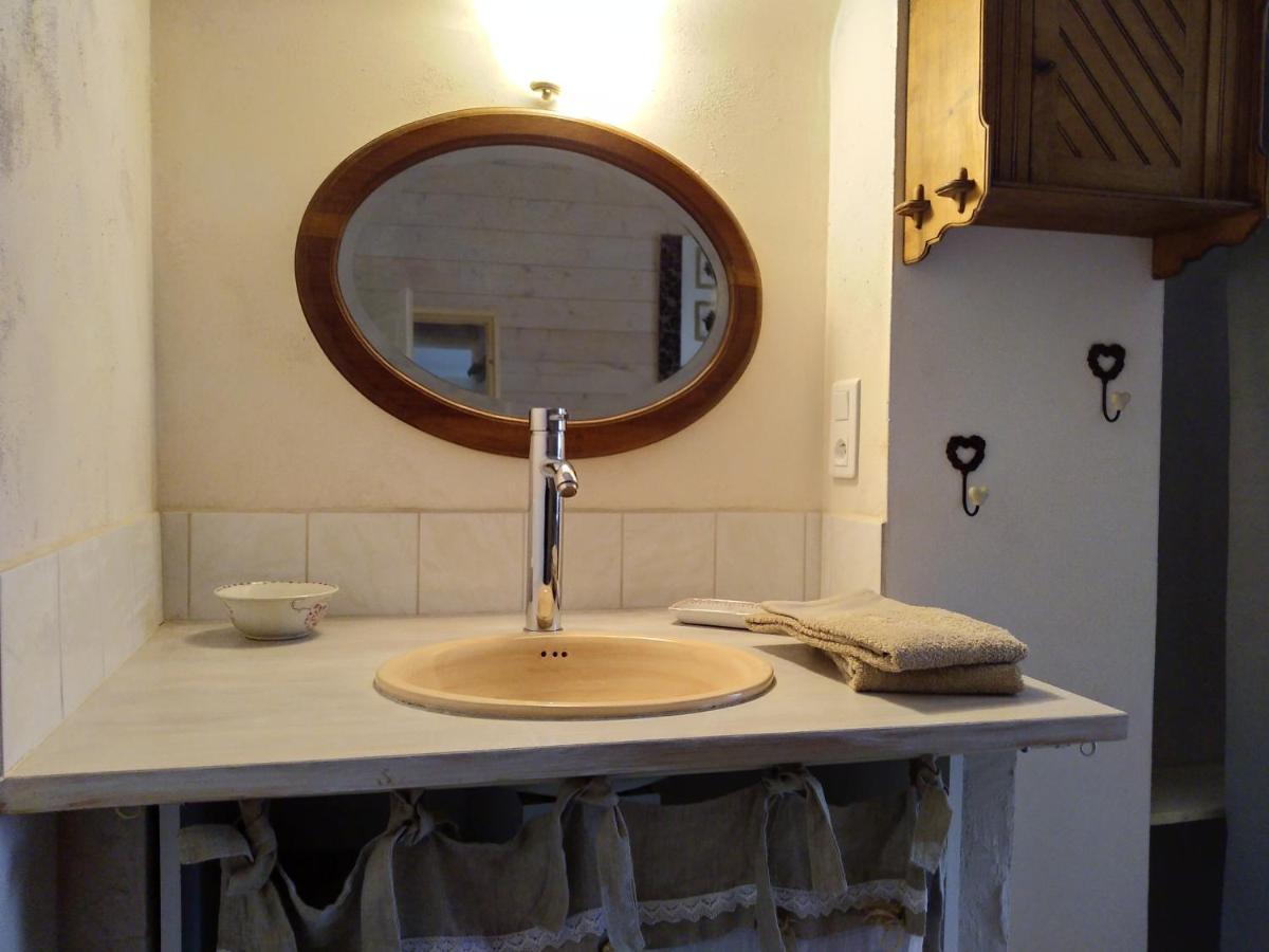 Bed and Breakfast Cote Chapelle Coursegoules Exterior foto